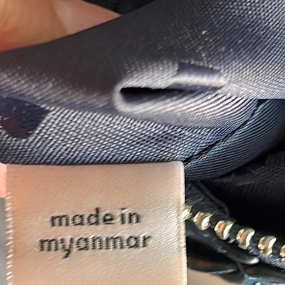 Kate Spade genuine leather medium tote - Picture 9 of 16